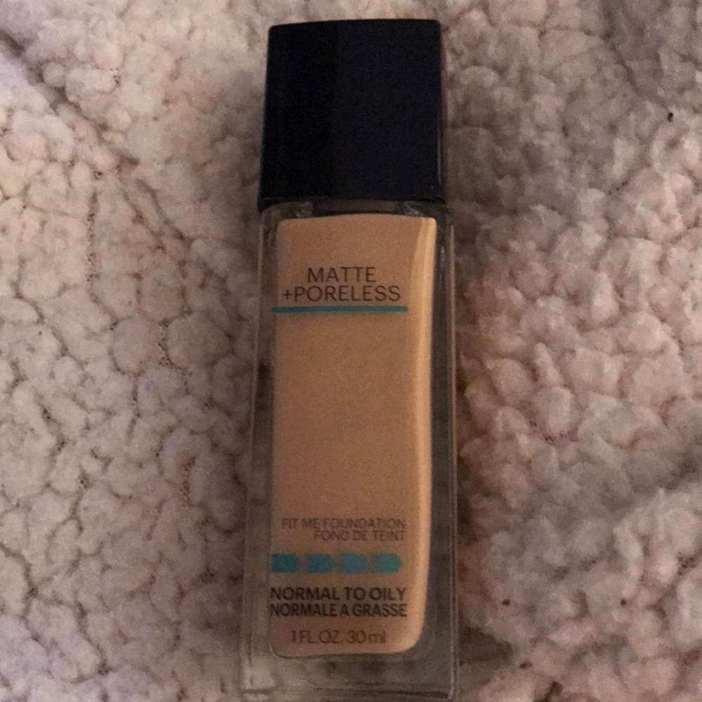 Maybelline fit me foundation